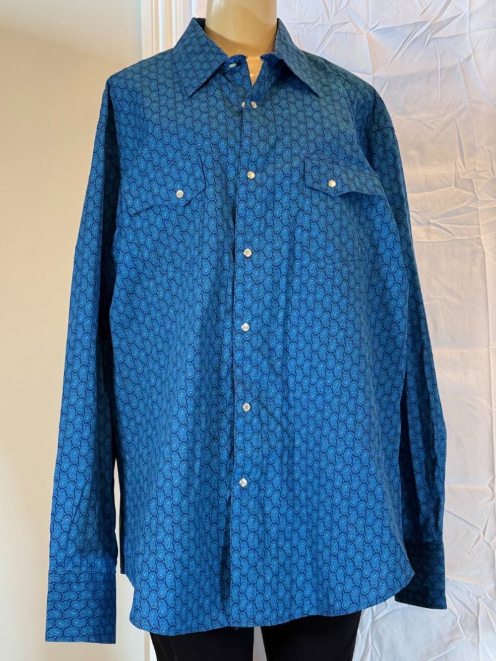 Wrangler Western Dress Shirt Teal Paisley w/pearl snaps and pockets Men's XL